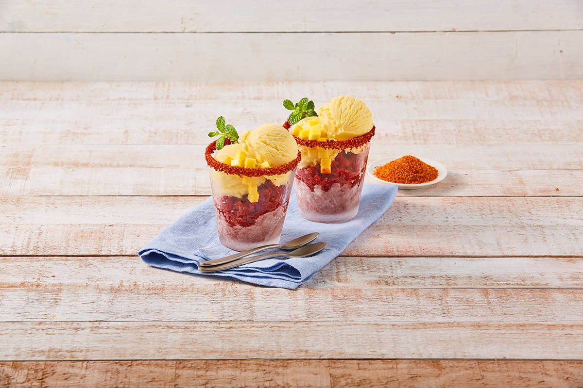 Receta rápida de Helado mango jamaica Recetas Nestlé