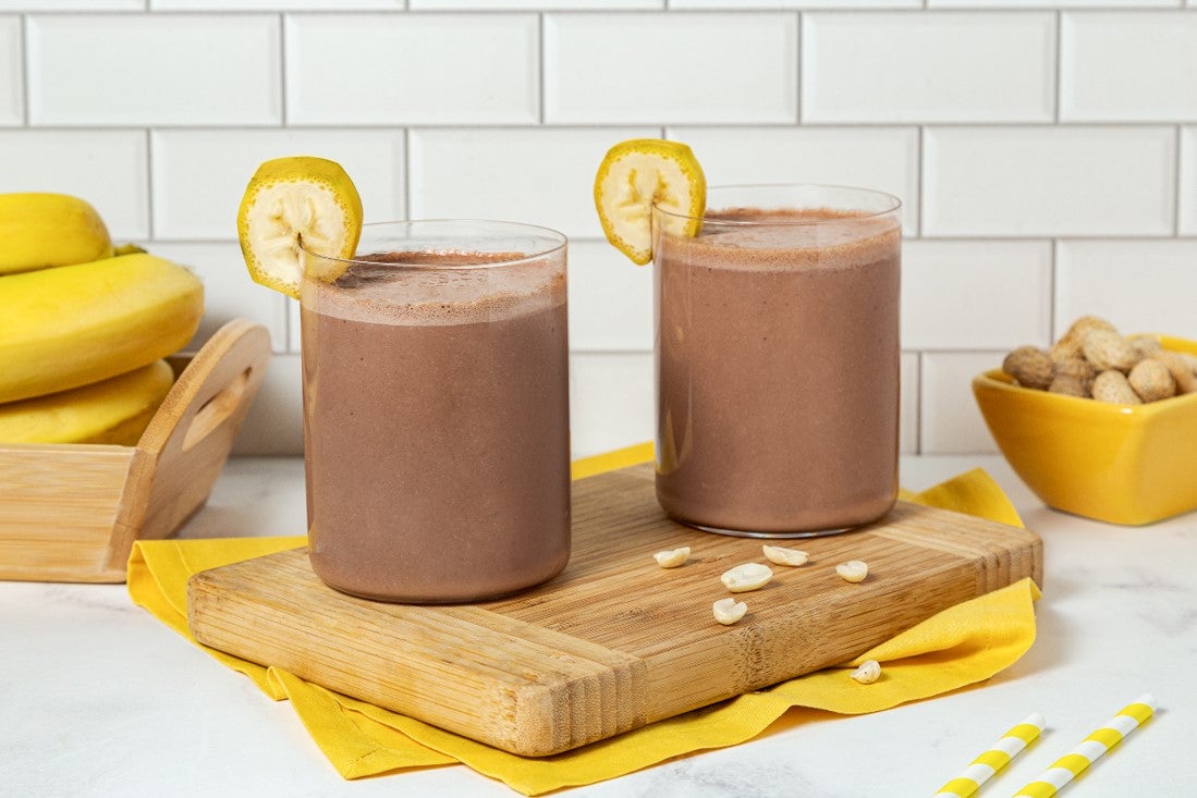 Licuado De Chocolate Cacahuate Y Pl Tano Recetas Nestl