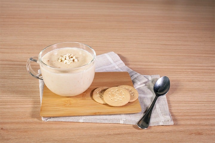 Atole de galleta María con cacahuate | Recetas Nestlé