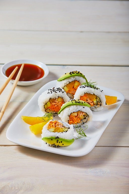 Sushi de atún con chipotle
