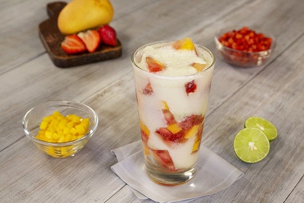 Deliciosa Limonada brasileña con frutas | Recetas Nestlé