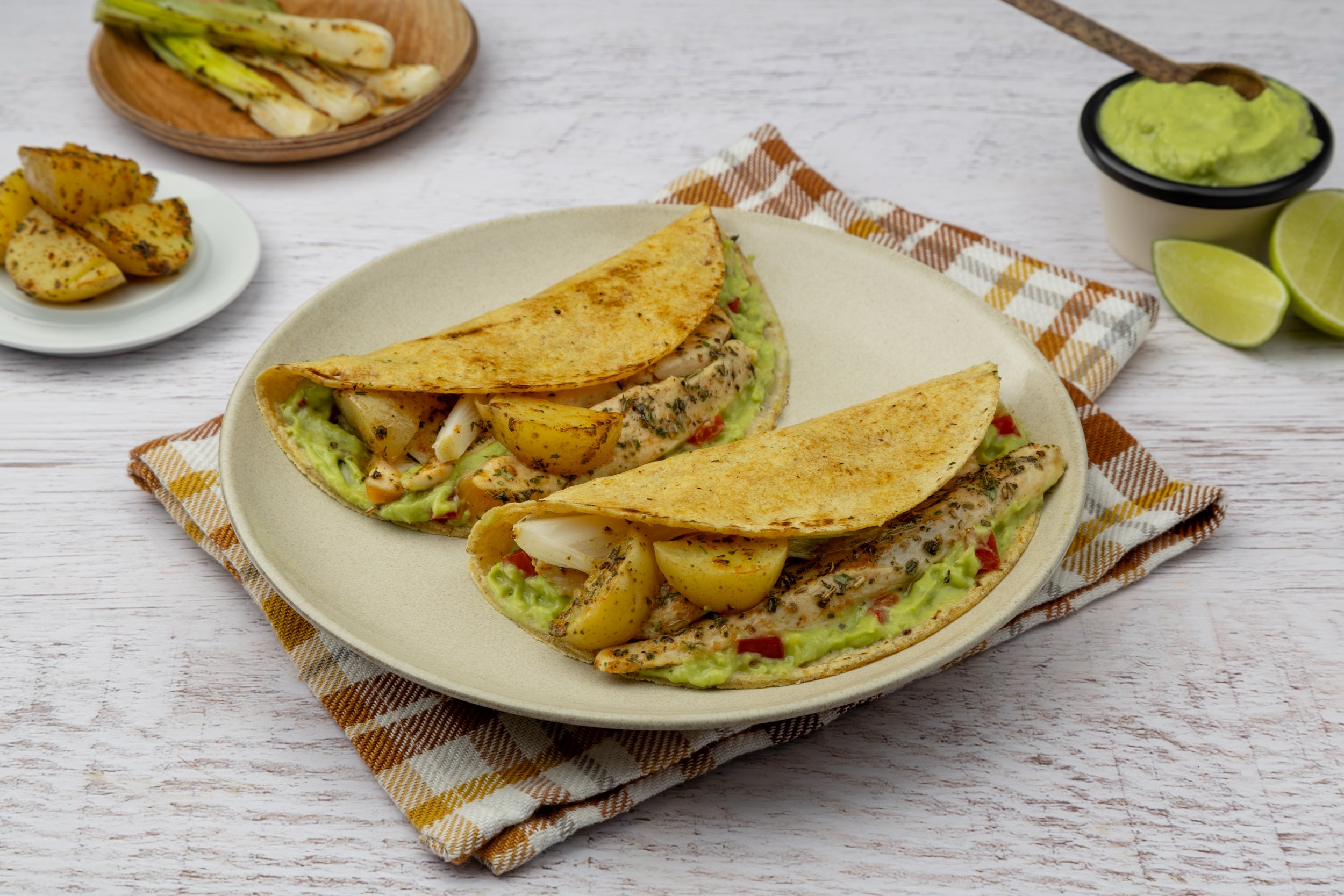 Tacos de Pollo con Guacamole