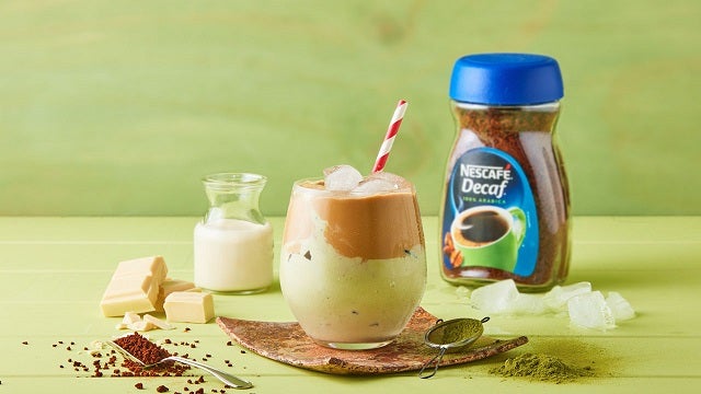 Bebida fría matcha-café | Recetas Nestlé