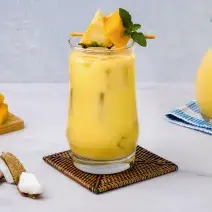 Agua de Mango, Piña y Menta