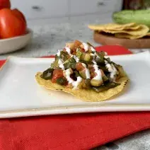 Tostadas de Calabacitas con Rajas