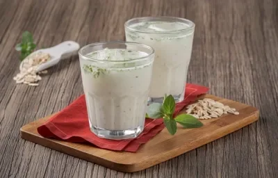 Agua de Avena con Menta