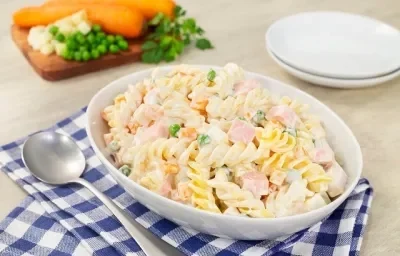 Ensalada rusa con pasta