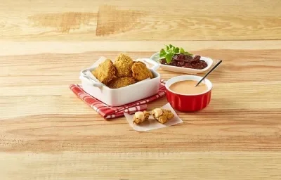 Nuggets de pollo con salsa de chipotle