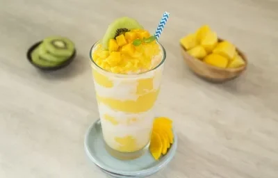 Frappé de mango con LECHERA®