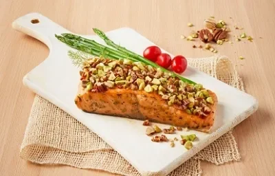 Salmon con pistache y nuez