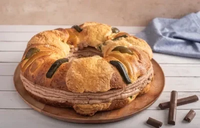 Rosca de Reyes Rellena de Chocolate