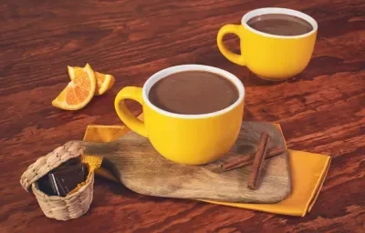 CHAMPURRADO de CHOCO NARANJA preparado con Chocolate para Mesa ABUELITA®