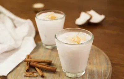 Agua de horchata de coco