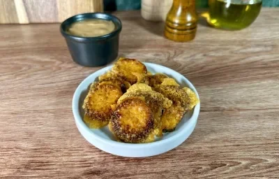 Chips de Queso con Pepinillos Chips de Queso con Pepinillos