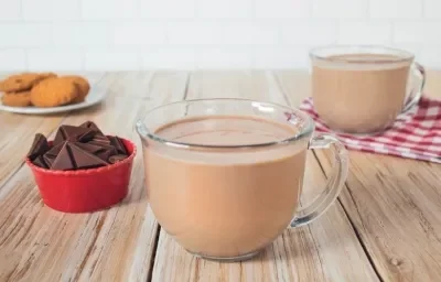 Atole de Chocolate con Leche