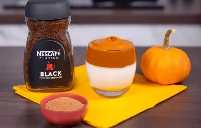 DALGONA PUMPKIN SPICE preparado con NESCAFÉ® Black