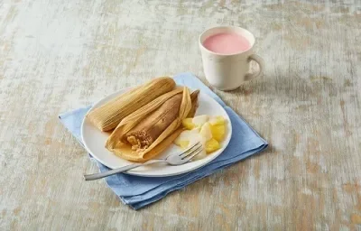 TAMALES DE PIÑA Y COCO