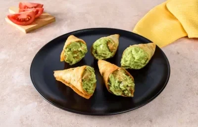 GUACAMOLE SNACKS preparados con Jugo MAGGI®