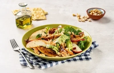 Ensalada de Pollo con Cacahuates