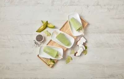 Paletas de aguacate y chía