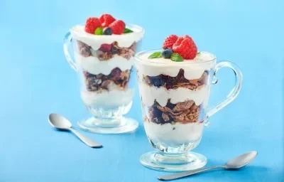 Copa de cereal con frutas