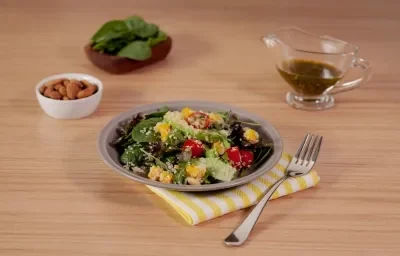 Ensalada de quinoa y mango