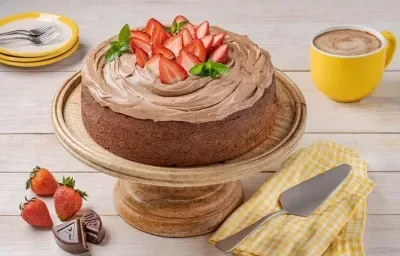 Pastel de Chocolate con Fresas