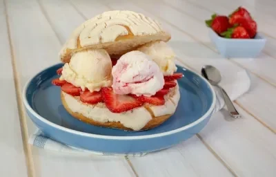 Conchas rellenas de helado