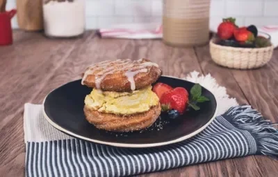 SÁNDWICH HELADO DE CHURROS preparado con Leche Condensada LA LECHERA®