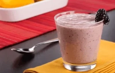 Frappé de frutos rojos