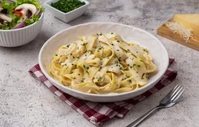 Pasta Alfredo