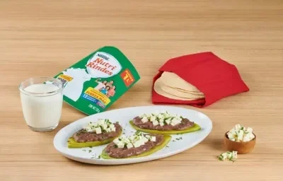 Molletes de nopal