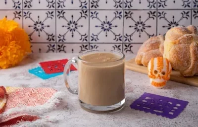 Atole de Pan de Muerto