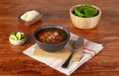 Sopa de quínoa con espinacas