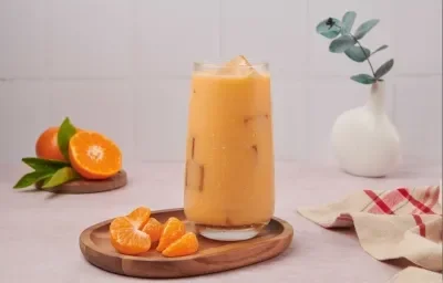 Agua de Mandarina