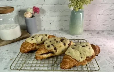 Croissant Cookies