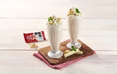 Malteada Kit Kat® White