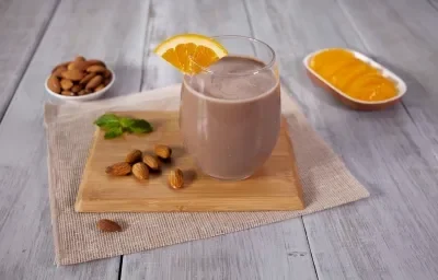 Agua de avena, naranja y chocolate