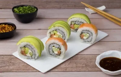 Sushi de Salmón Ahumado