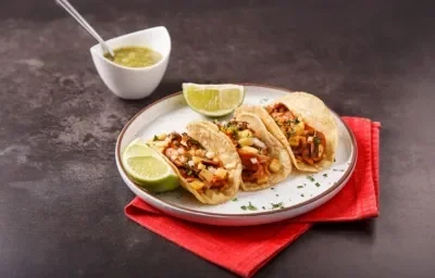 TACOS de SETAS al PASTOR preparados con CONSOMATE®