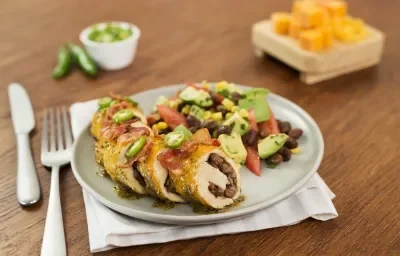 Pechuga rellena de carne Pechuga rellena de carne