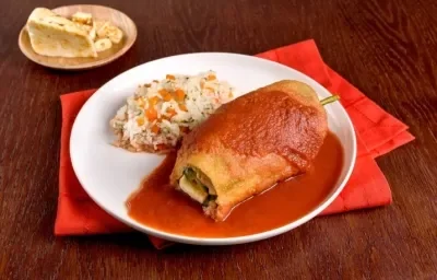 Chile Capeado relleno de Queso