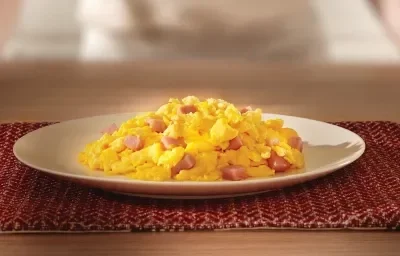 Huevos Revueltos con Jamón