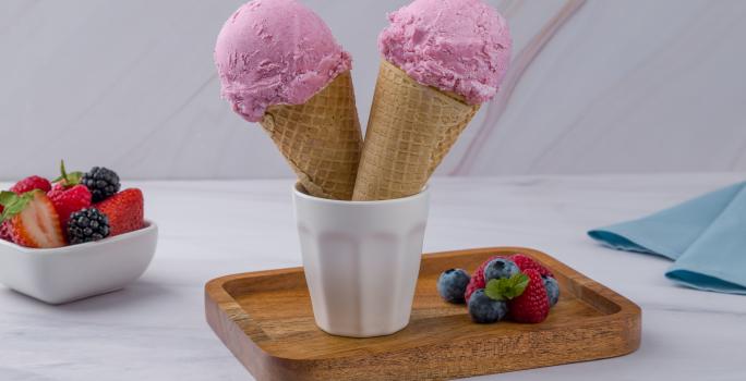 Helado de Yogurt con Frutos Rojos