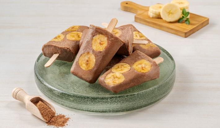 Paletas de chocolate con plátano