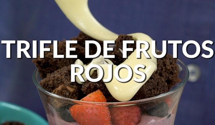 Trifle de frutos rojos