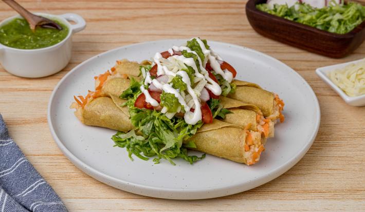 Tacos Dorados de Papa y Zanahoria