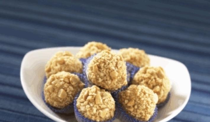 brigadeiros de crema cacahuate