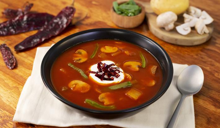 Sopa de tres chiles