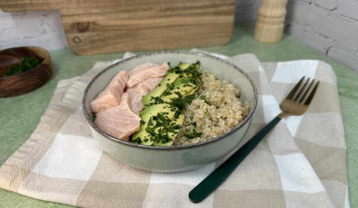 Salmón Quinoa Bowl